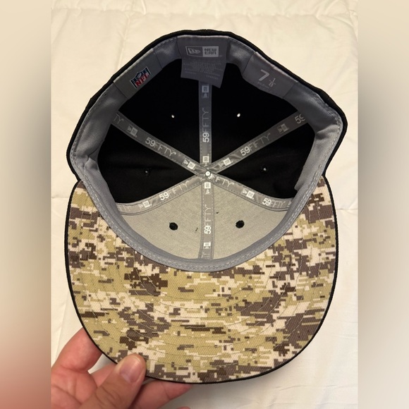 Cincinnati Bengals New Era Black 59FIFTY 7 1/8 hat - Picture 5 of 5